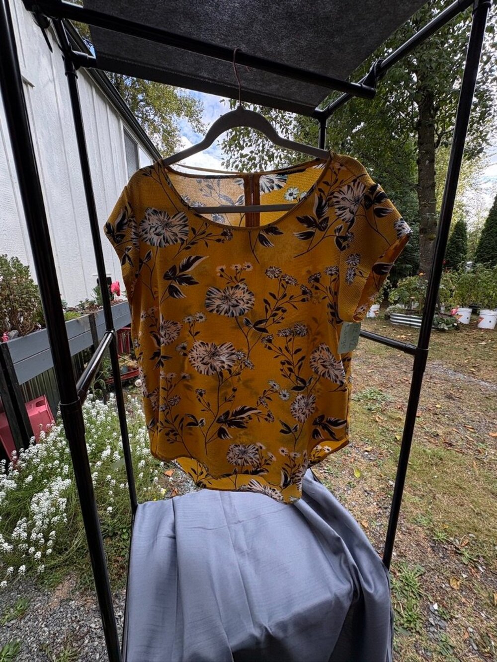 ONLY, Mustard Yellow, Floral, Short Sleeve Blouse – EU 42